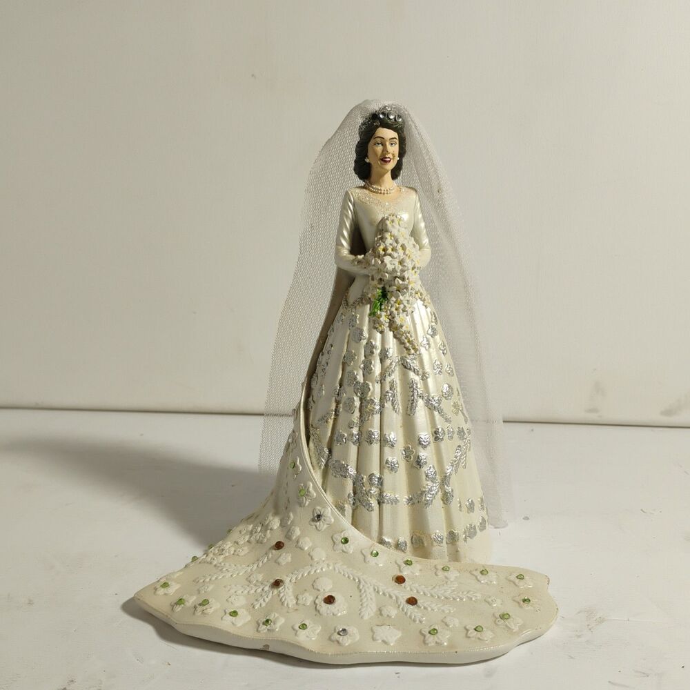 The Hamilton Collection The Royal Bride Queen Elizabeth II First Edition